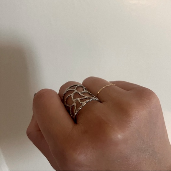 Silver Open Ring - Picture 5 of 6